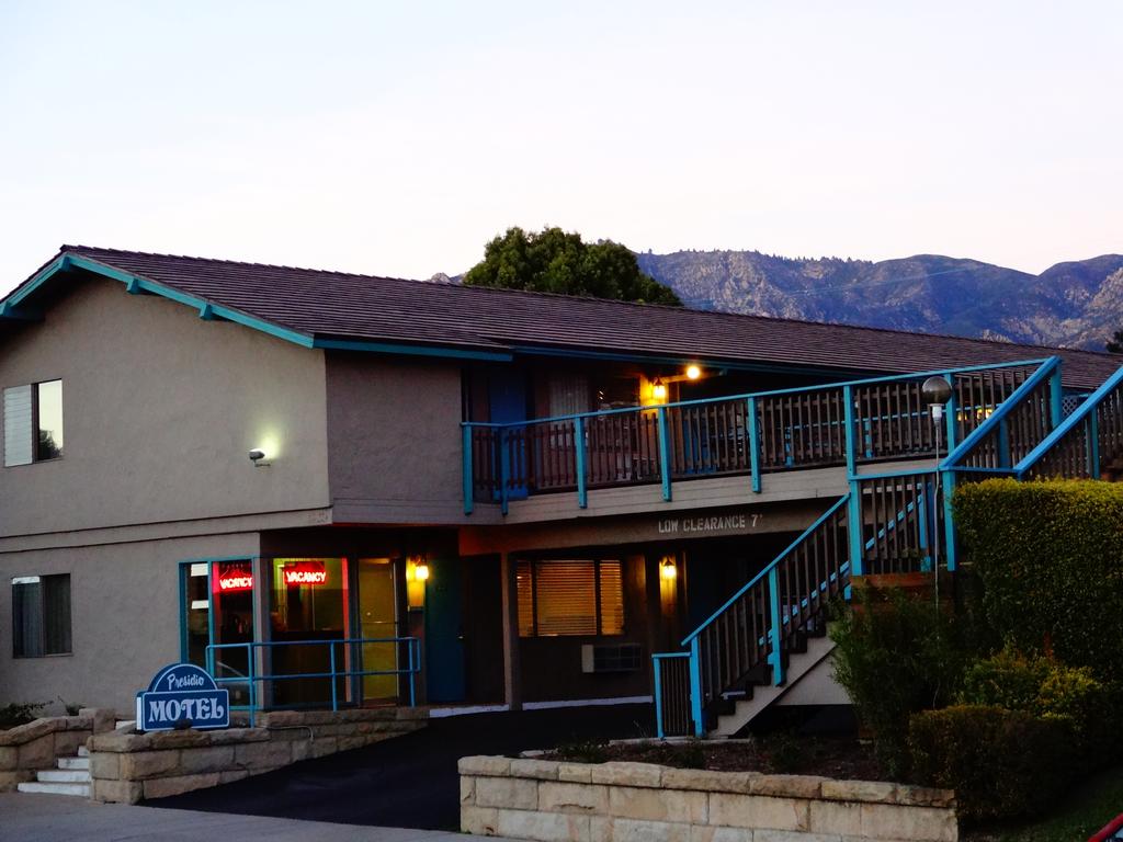 普雷西迪奥酒店