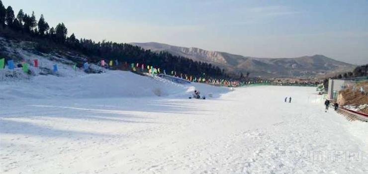 金沙湾滑雪场