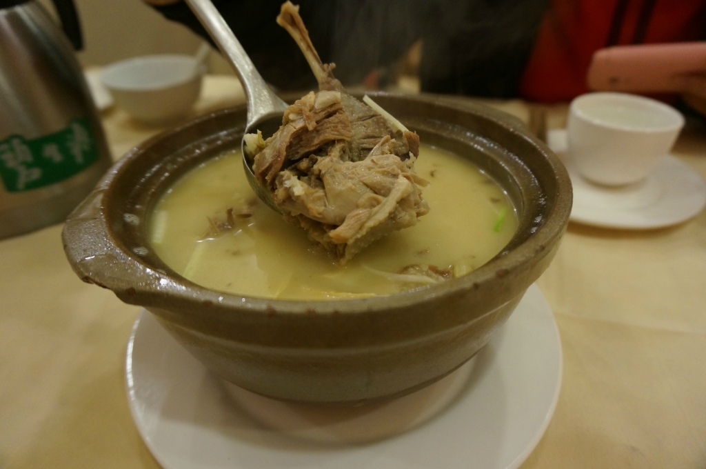 笋干老鸭煲(***),好好吃的······,直接改为吃呗既然找不到公交