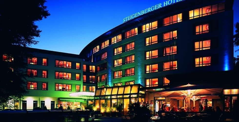 雷马克施泰根博阁酒店 Steigenberger Hotel Remarque