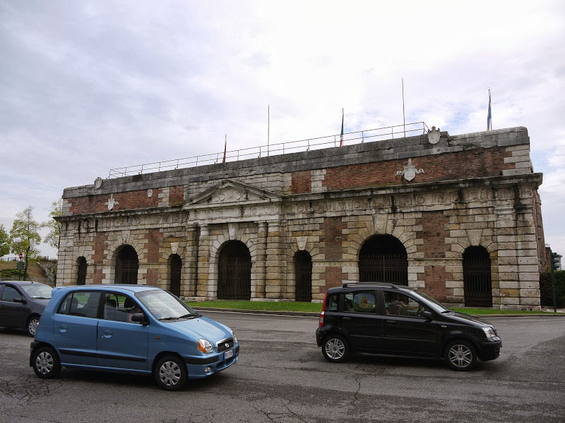 维罗纳——罗密欧与朱丽叶的故乡verona,意大利旅游攻略 - 马蜂窝