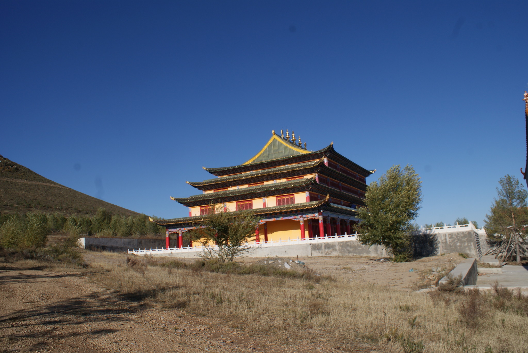 科爾沁草原--葛根廟-烏蘭浩特-成吉思汗