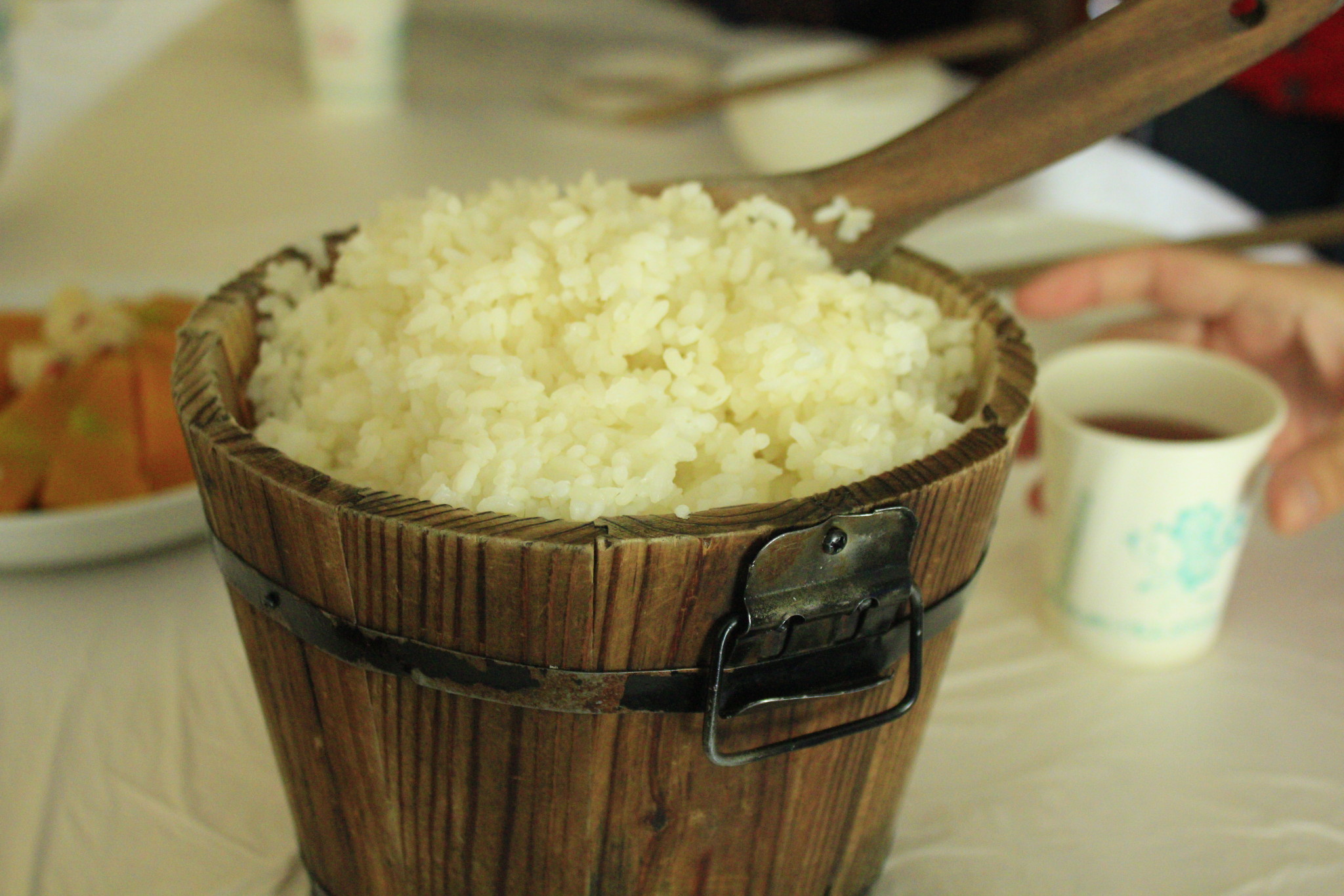 茂县美食-易三饭店