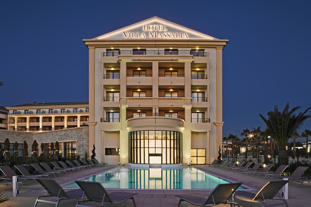 金色郁金香马西利亚别墅酒店 Golden Tulip Villa Massalia