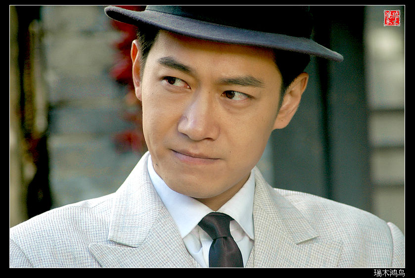 朱缃先生(王楠饰)钱伟长先生(计美臣饰)张毅夫先生(彭梓洋饰)荣千祥