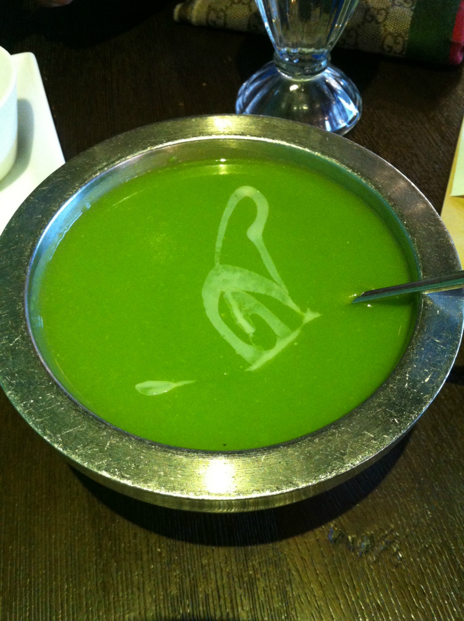 杭州荷叶购买网站_2021年杭州西湖荷叶贩卖时间