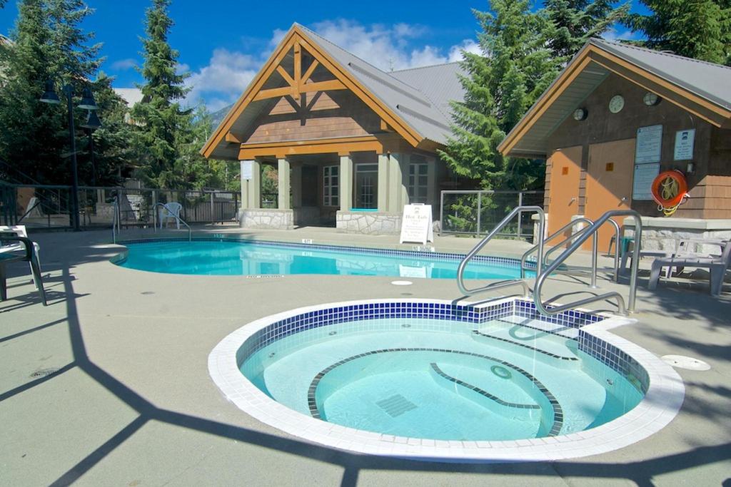 诺斯村惠斯勒黑梳山度假公寓酒店 Whistler Blackcomb Vacation Rentals - Village North