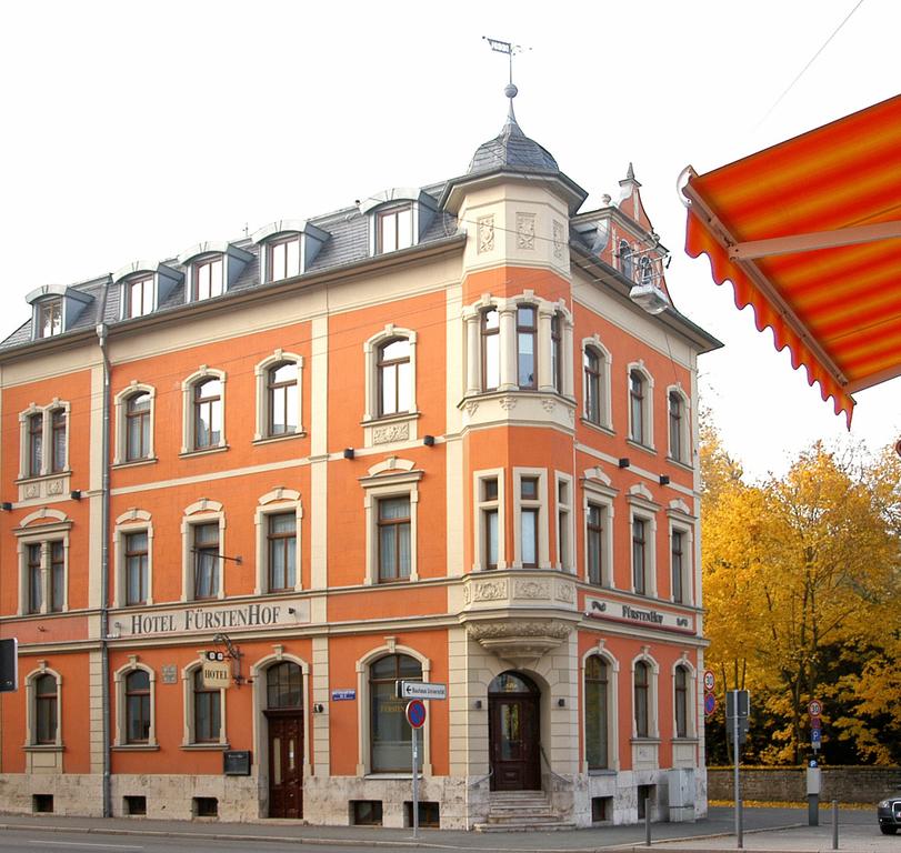 包豪斯弗斯特霍夫公寓式酒店&酒店 Hotel & Apartments Fürstenhof am Bauhaus