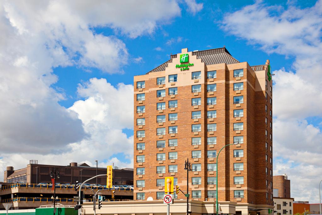 温尼伯市中心假日套房酒店 Holiday Inn & Suites Winnipeg Downtown