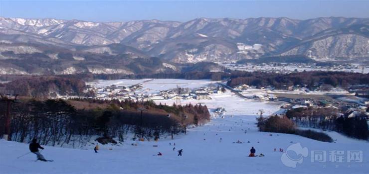 山西五龙国际滑雪场