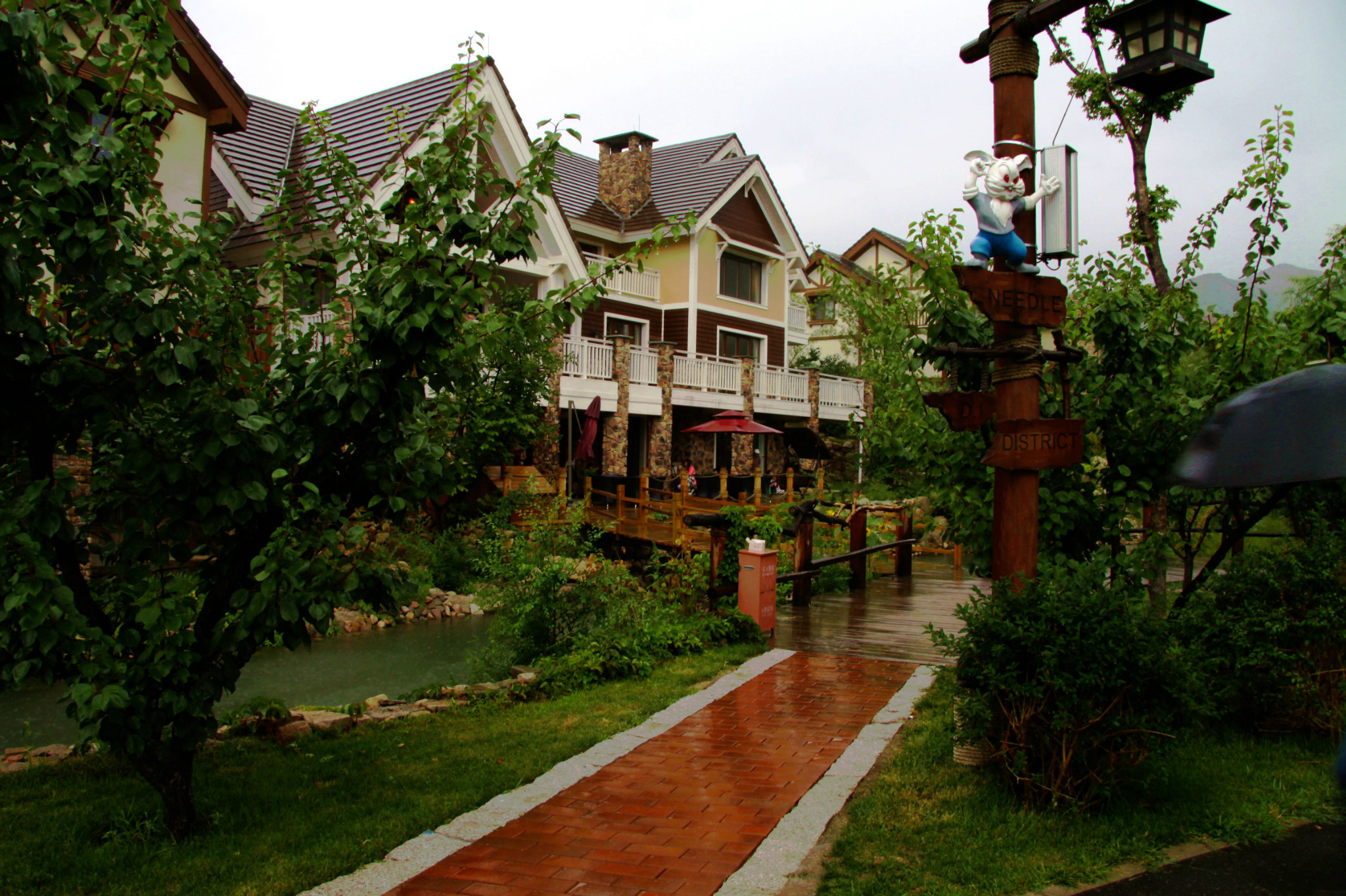 北京延庆原乡美利坚别墅小镇雨中游 - 马蜂窝