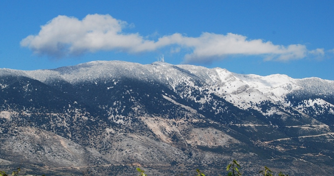 艾诺斯山