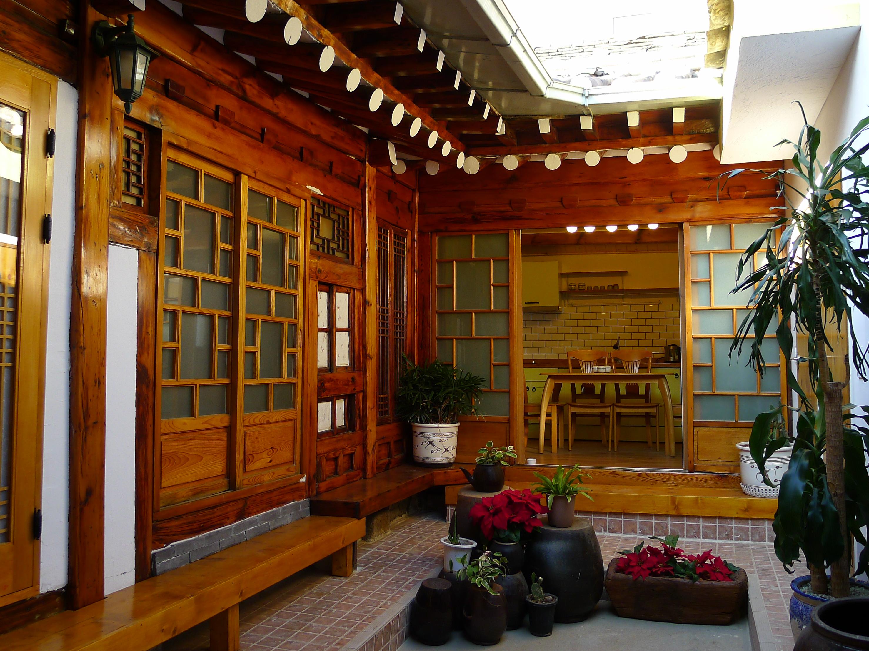 韩屋家庭旅馆 202 HanOK Guest House 202