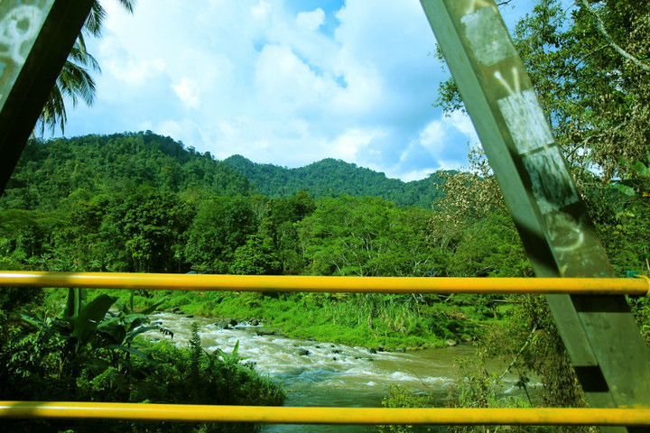 生平第一座活火山登顶印尼苏门答腊岛葛林芝火山gunungkerinci