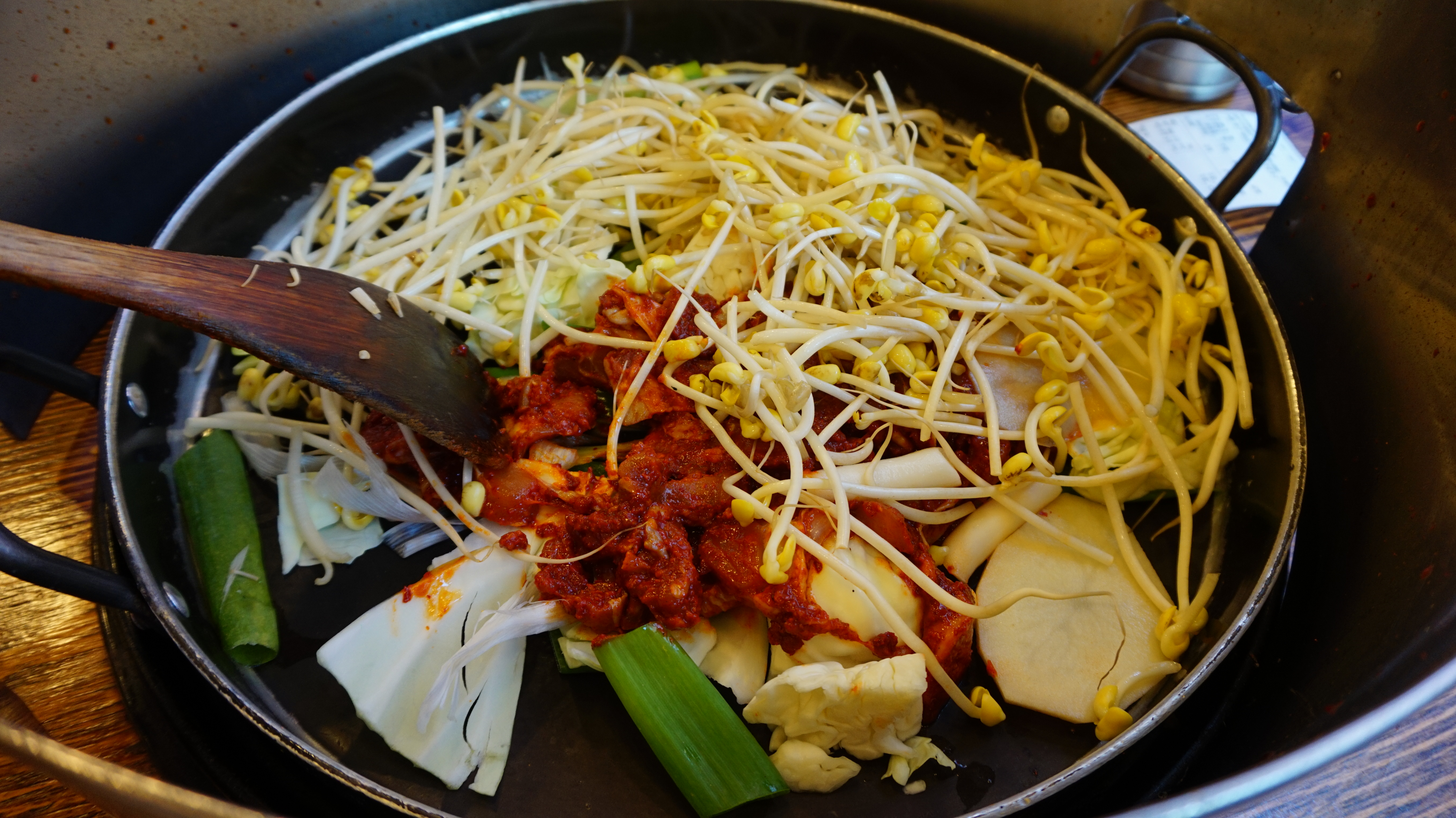 首尔美食-春川辣炒鸡排