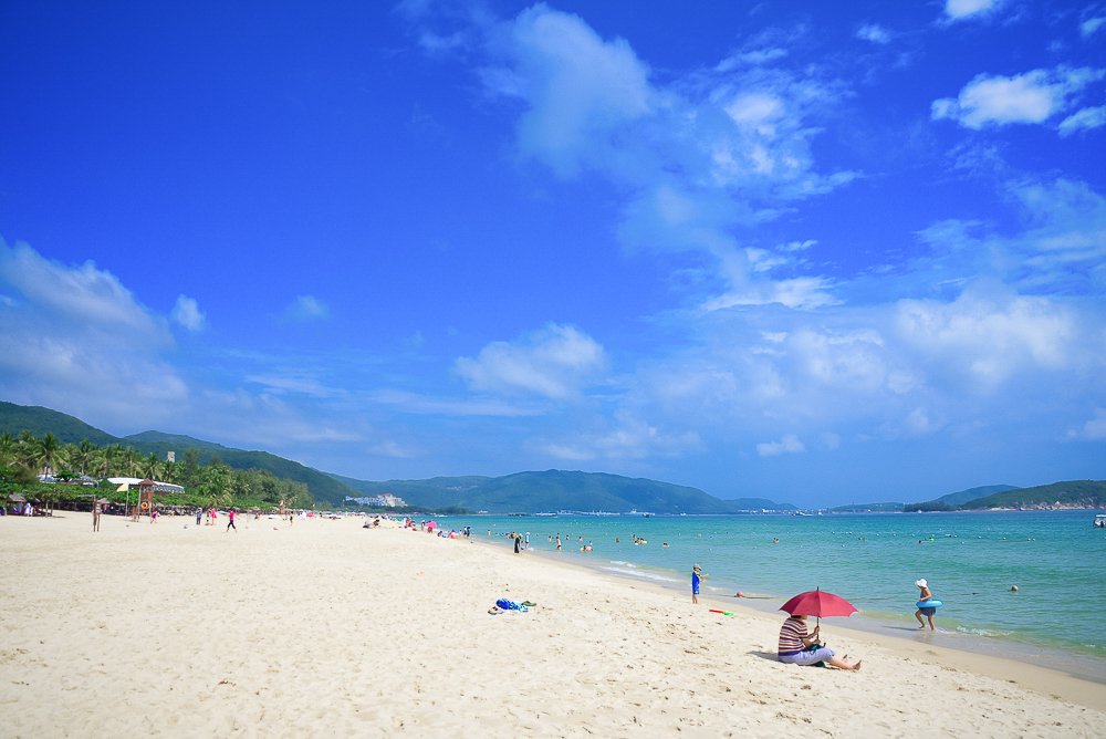 Sanya Yalong Bay