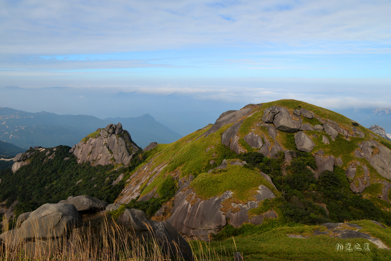 云髻山--新丰江源头,珠三角最高峰,看云海,看红叶.