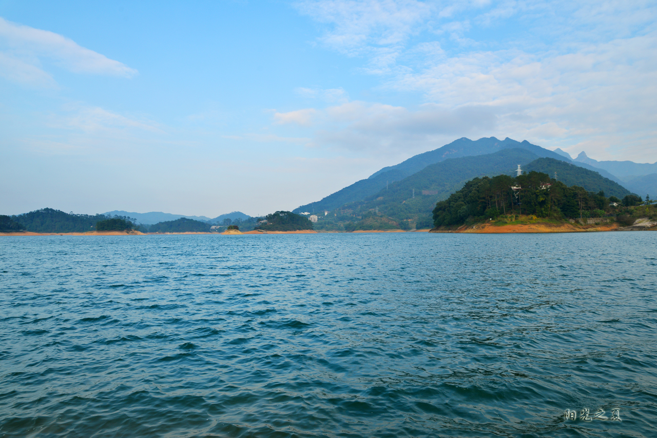云髻山--新丰江源头,珠三角最高峰,看云海,看红叶.