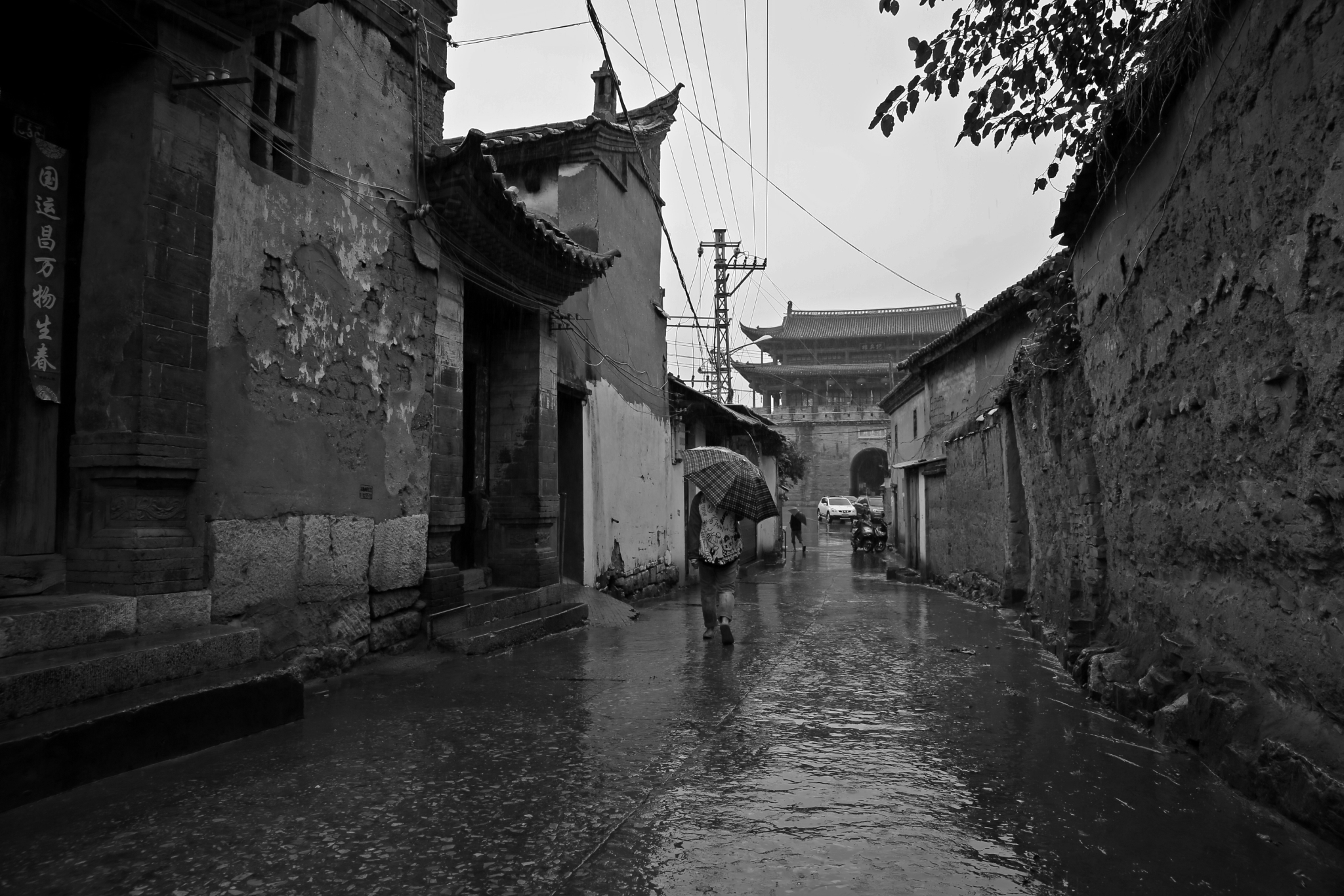 建水滇越青年旅舍之滇南小城的雨天