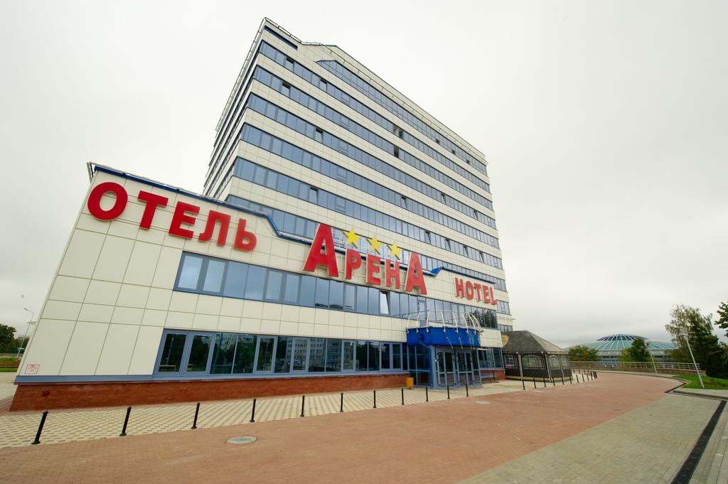 阿瑞娜酒店 Arena Hotel