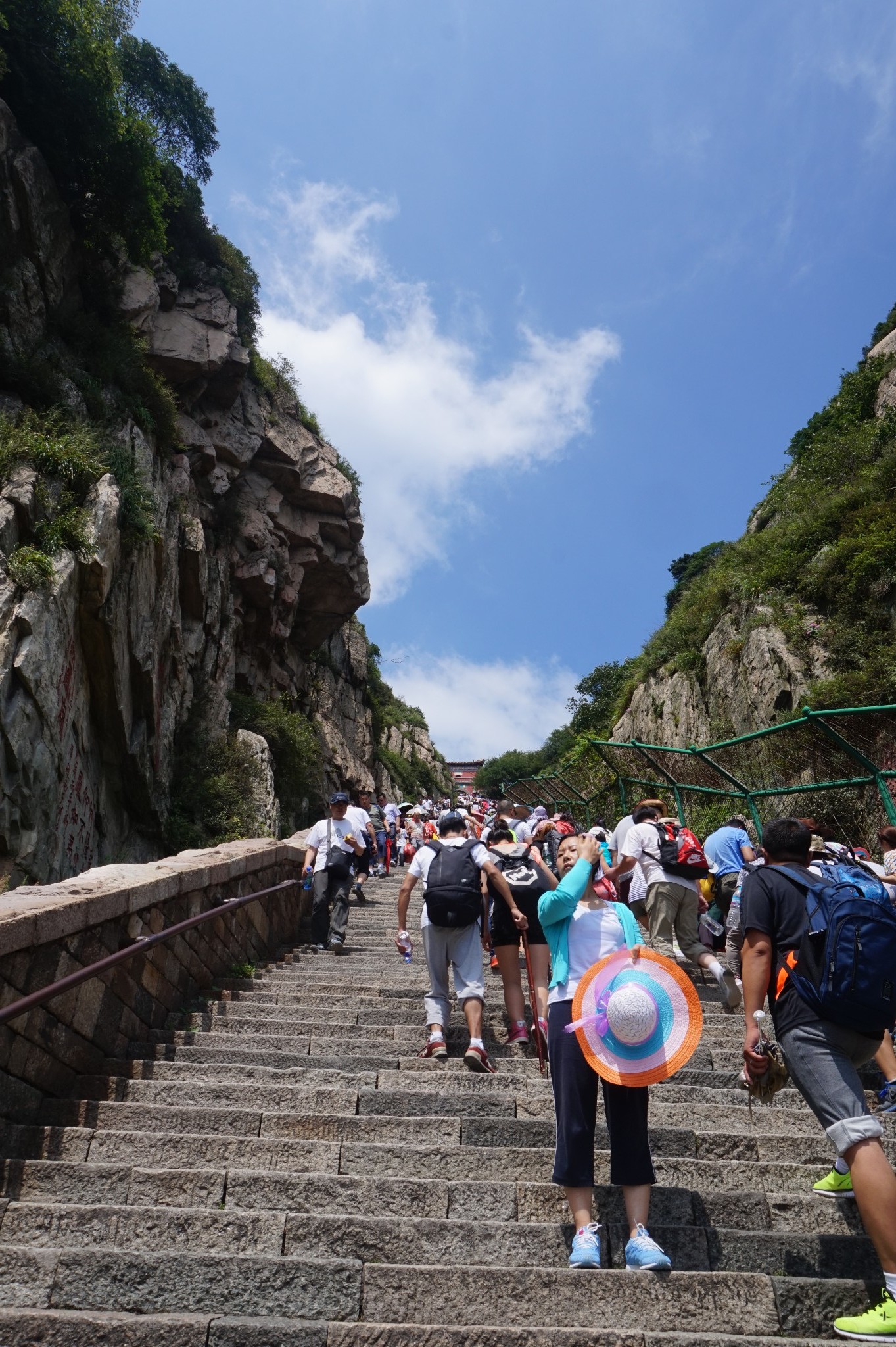 五岳独尊之泰山登顶,泰安自助游攻略 - 马蜂窝