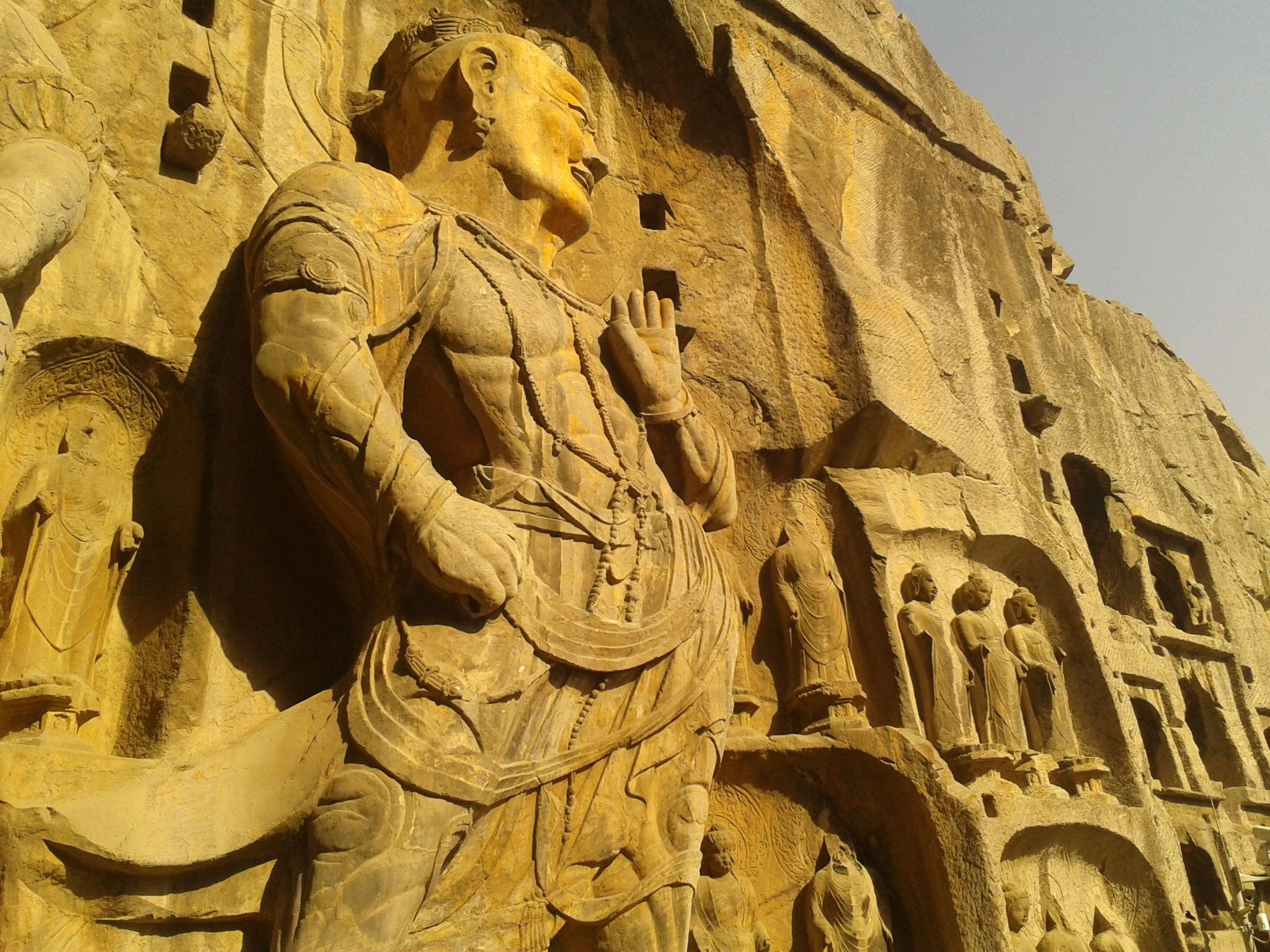 欠的都是债,一堆烂尾工程,循序渐进地收尾,心情也没那么焦躁了