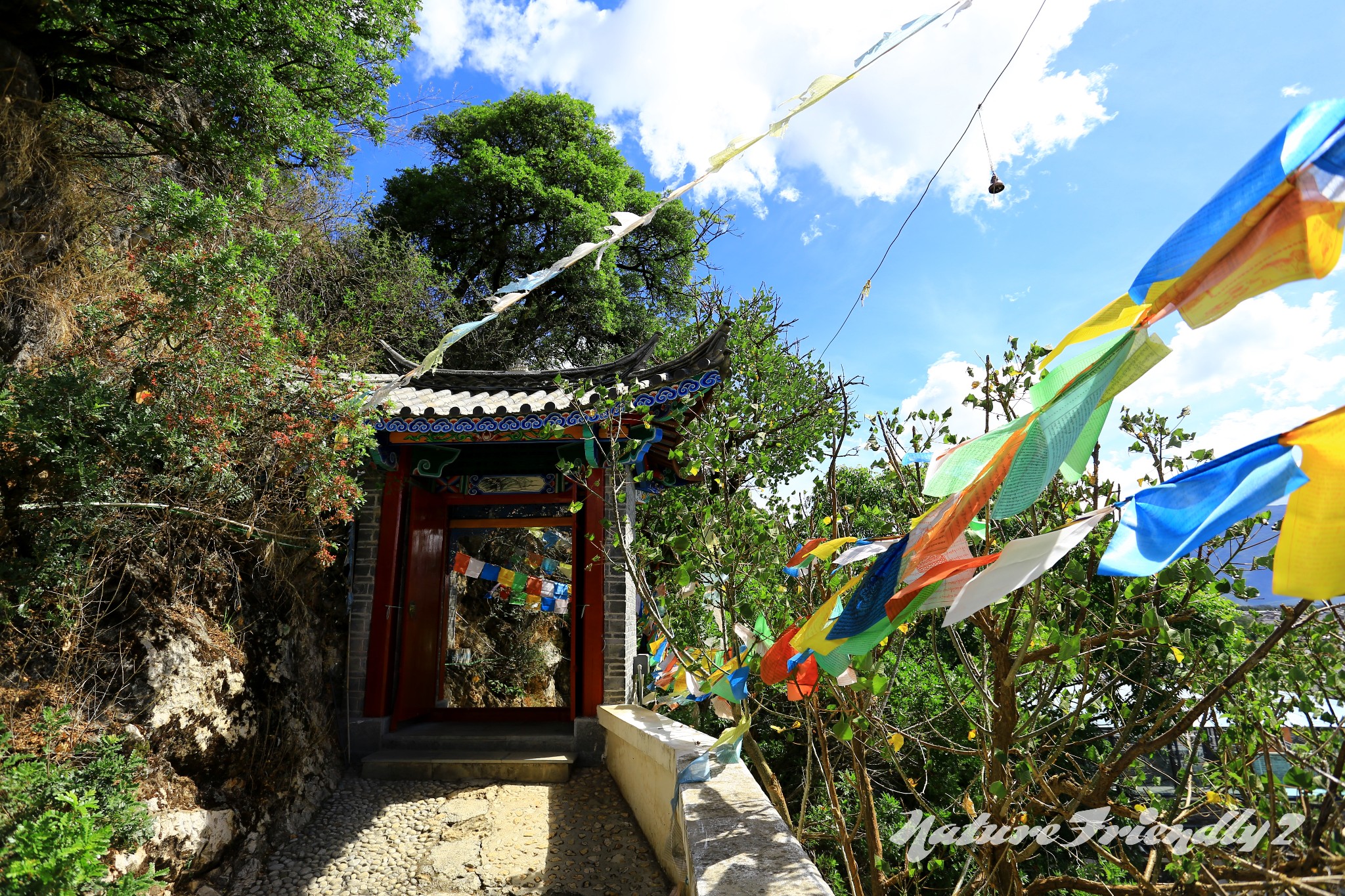 nature02friendly22015雲南續集9天半麗江飛來寺雨崩霧濃頂香格里拉