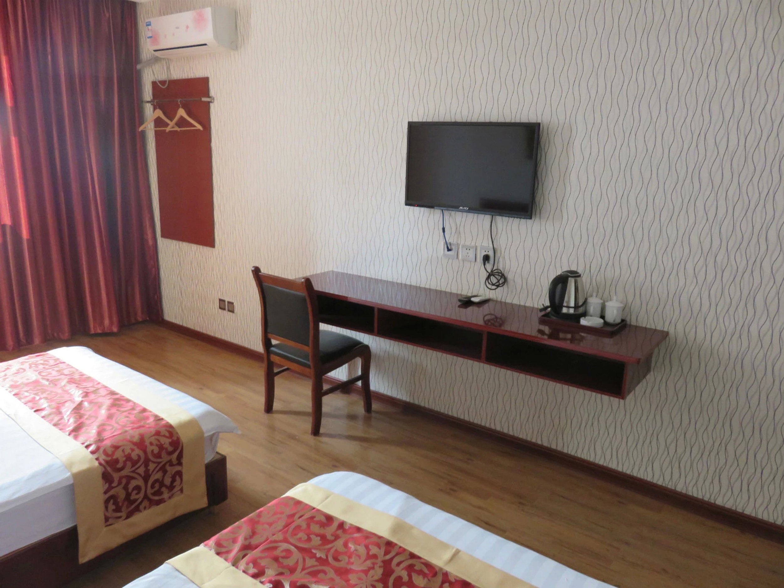 平舆中州快捷宾馆