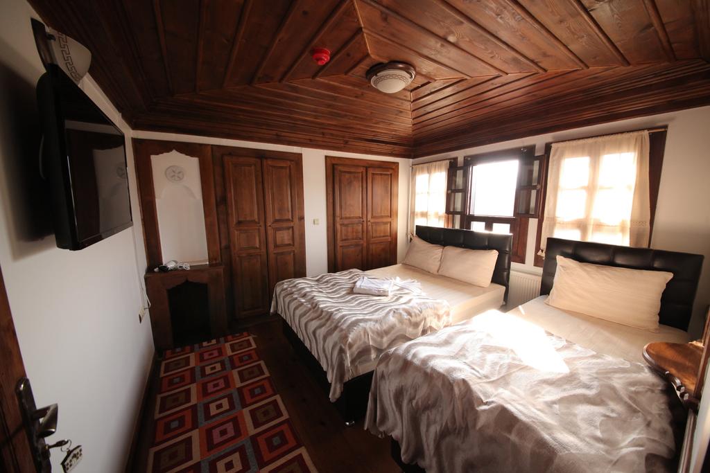 萨布里贝康纳克民宿 Sabri Bey Konak Otel