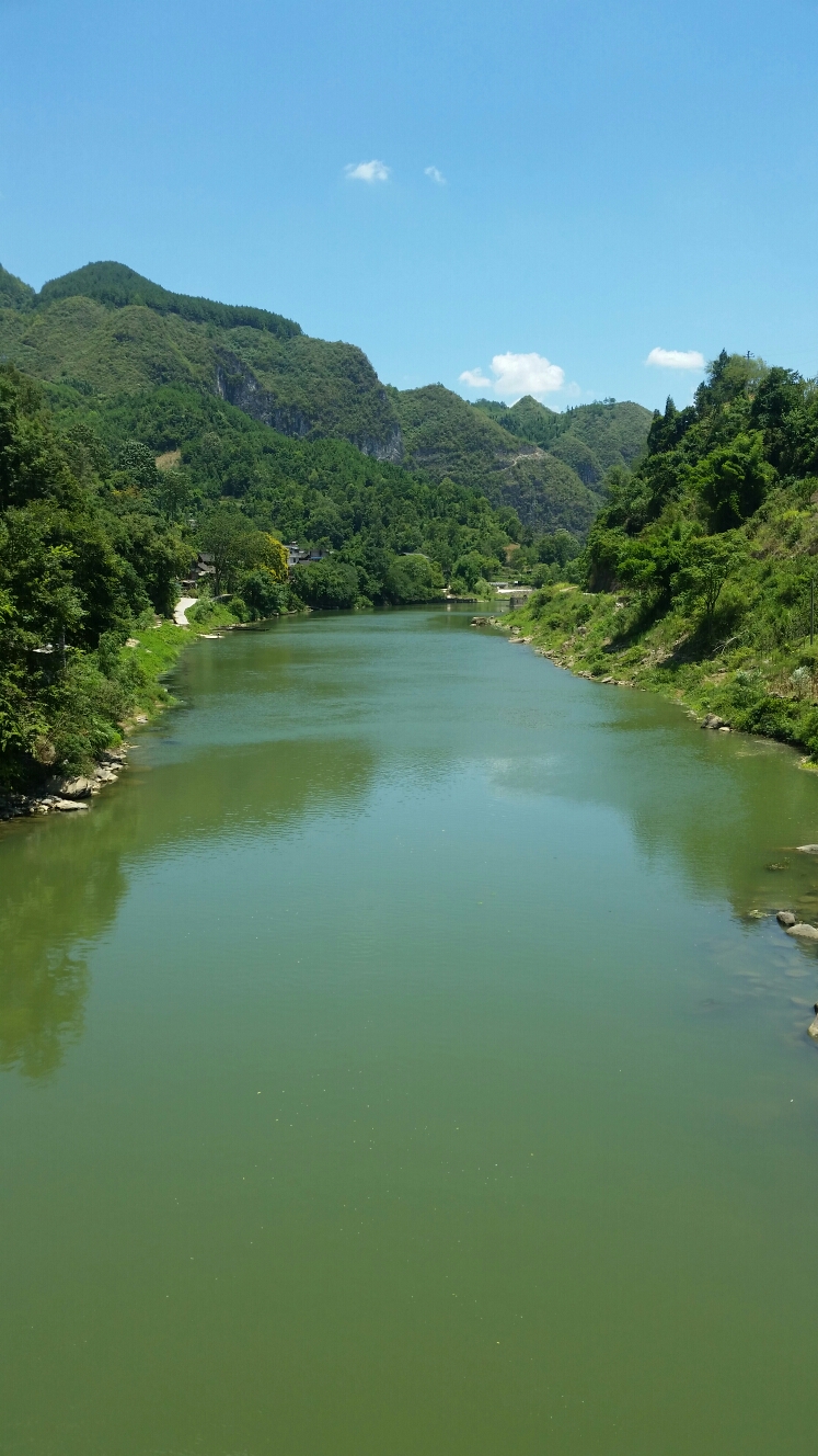 黔东南瀑布之平良十里古峡·凯里大风洞