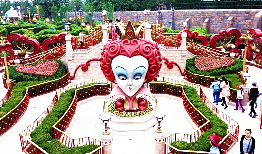 迪士尼乐园两日游产品(指定日两日门票 浦东辅特戴斯酒店一晚,2人起定