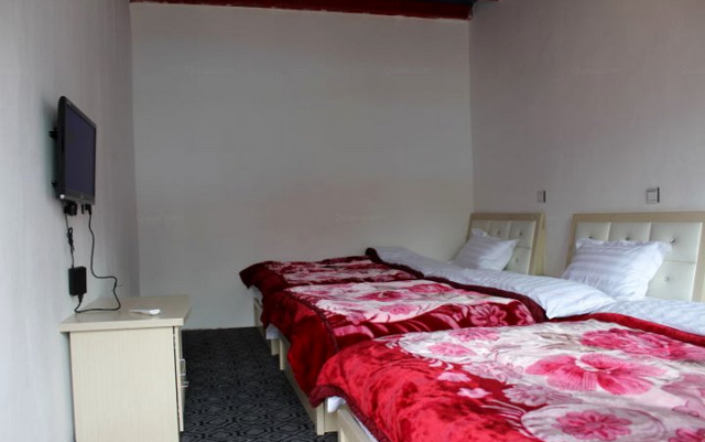 昌都八宿然乌渡外云居客栈老店然乌湖旁边住宿然乌湖住宿电话