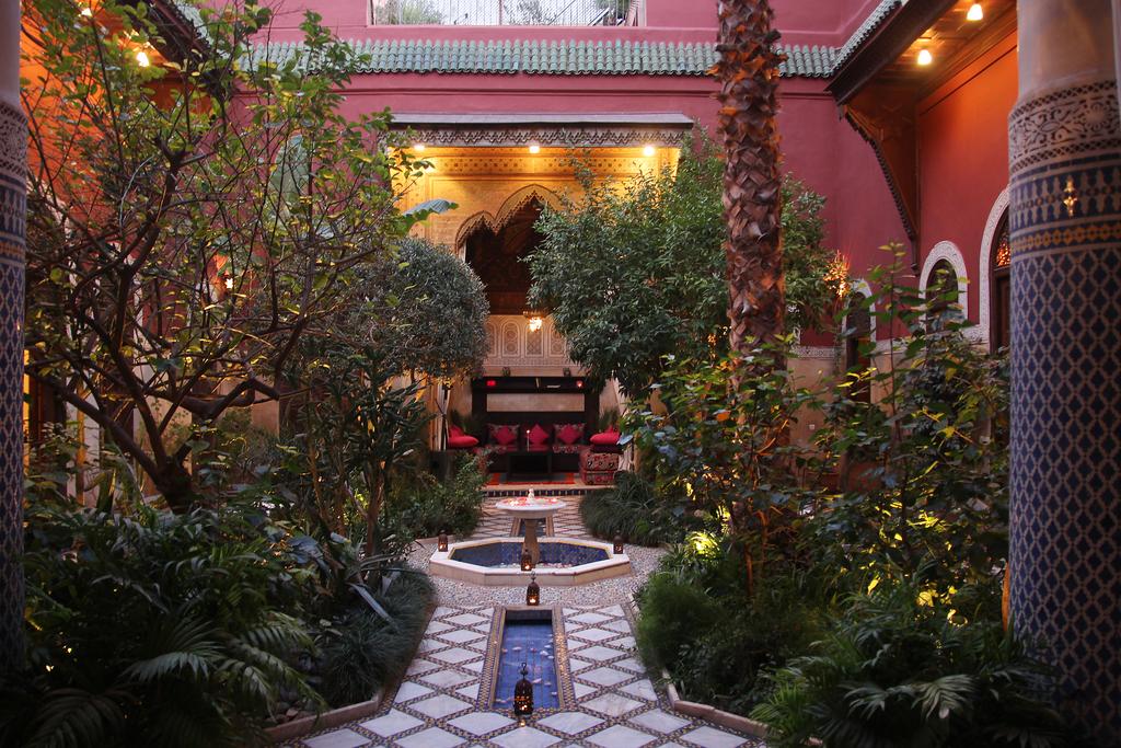 里亚德阿齐扎旅馆 Riad L'Aziza