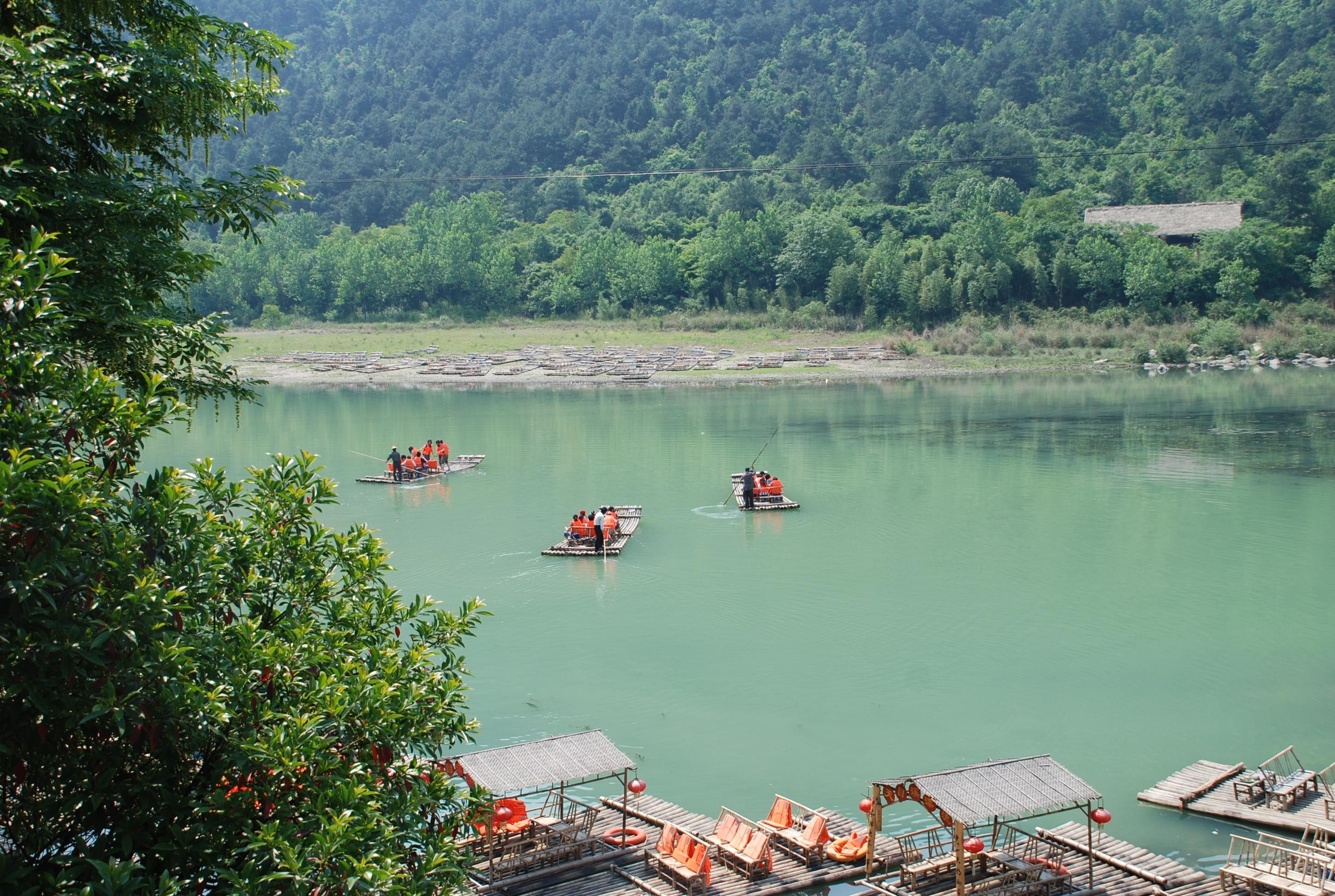 浙江杭州富春江天目溪竹筏漂流单人票最晚需在出行当天13点前购买预订