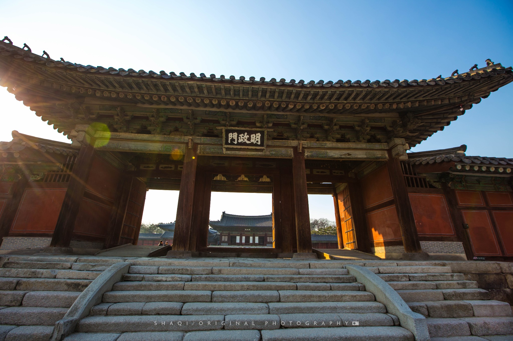 嗨buy新罗hikorea一起去韩国吃喝玩乐购吧