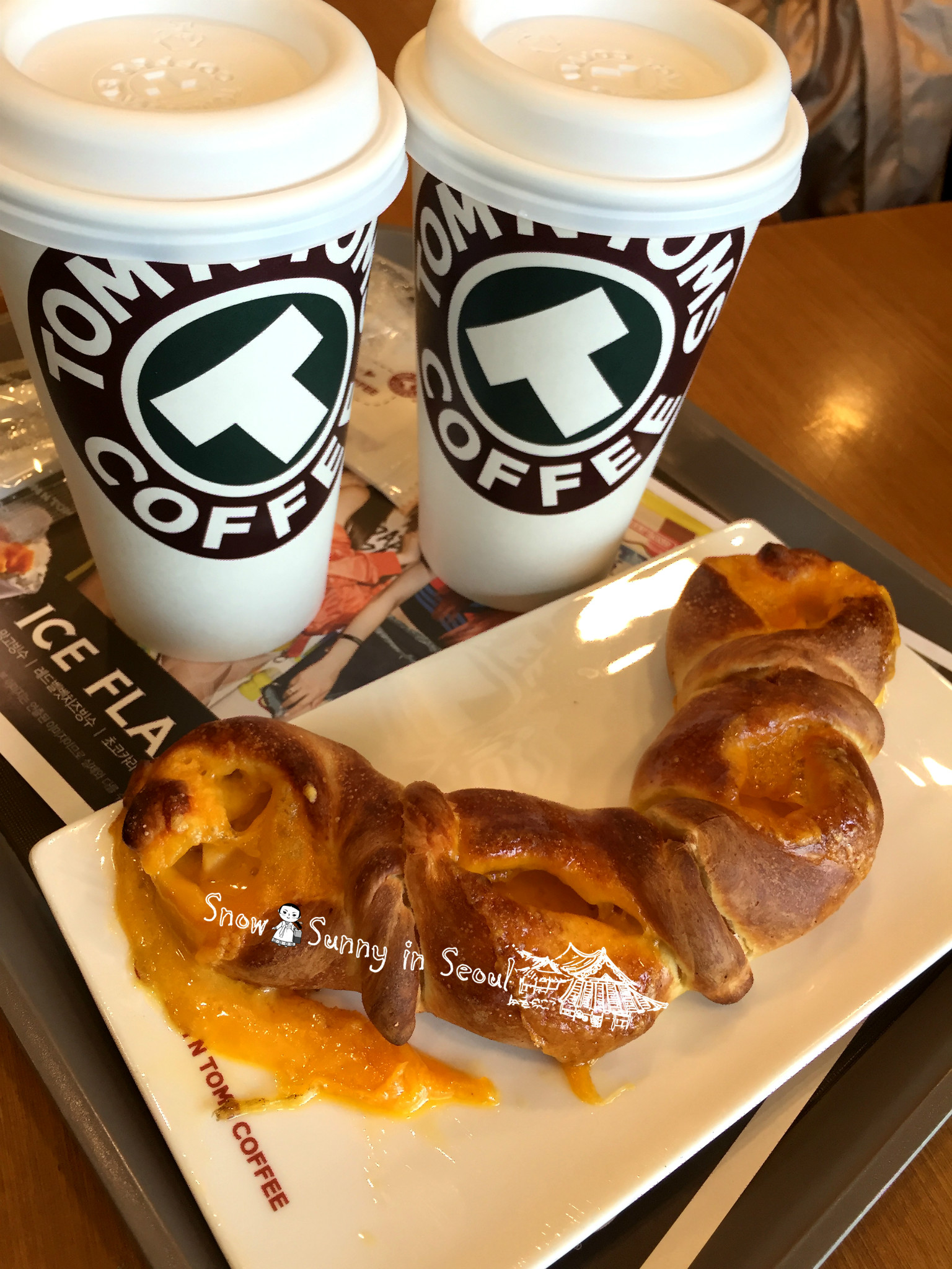 首尔美食-Tom N Toms Coffee City Hall