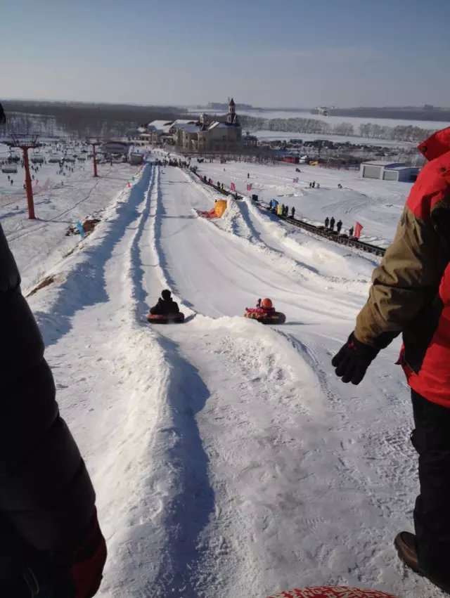 张北塞纳都滑雪场图片