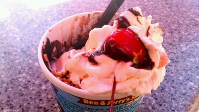 BEN & JERRY'S