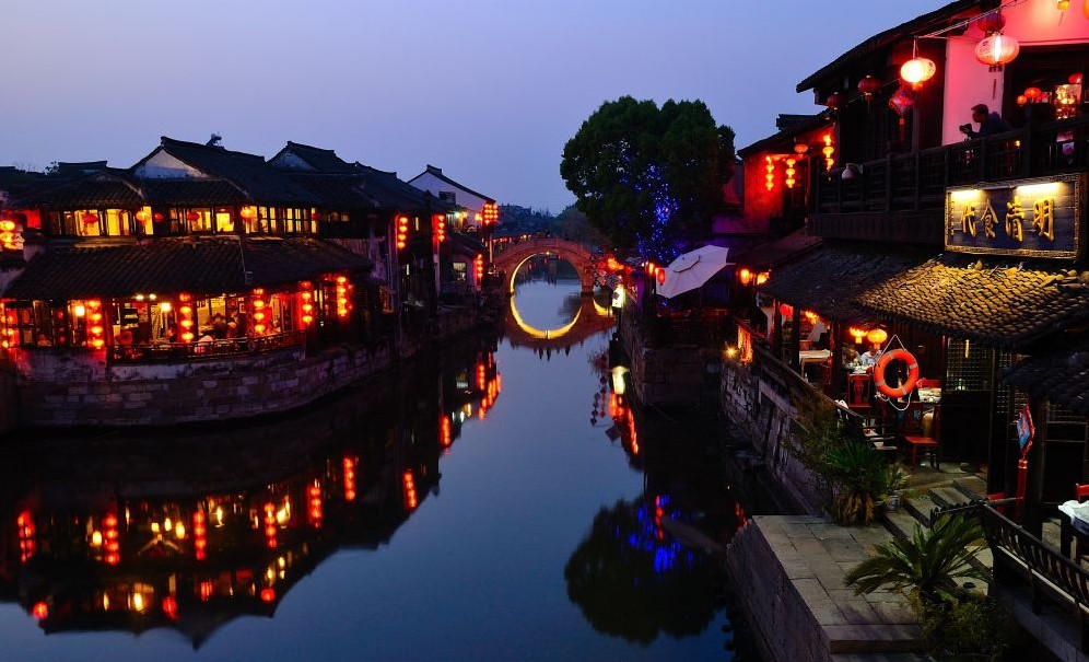 抵达西塘,游览古镇最古老的弄堂【石皮弄】,原上海市副市长倪天增故居