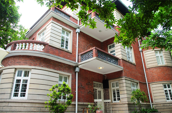 华新路这个老城区终于还是变成了