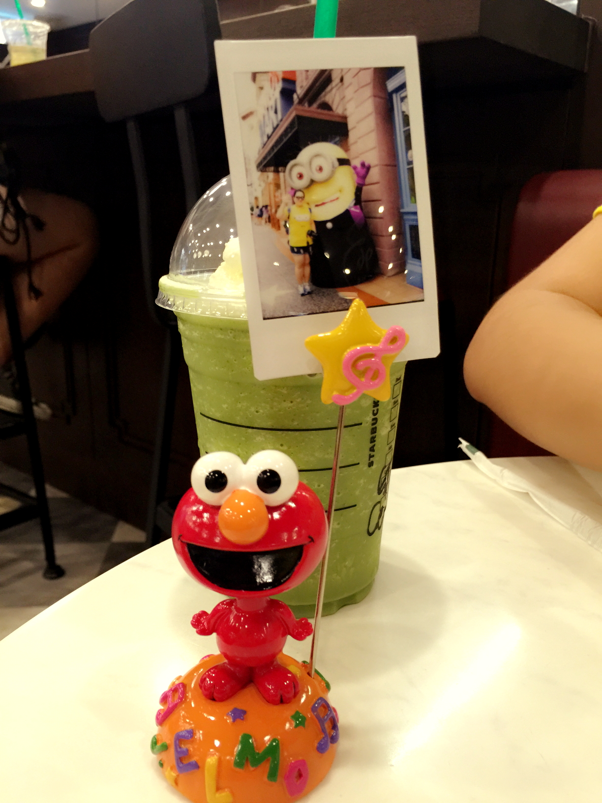 新加坡美食-星巴克(环球影城店)