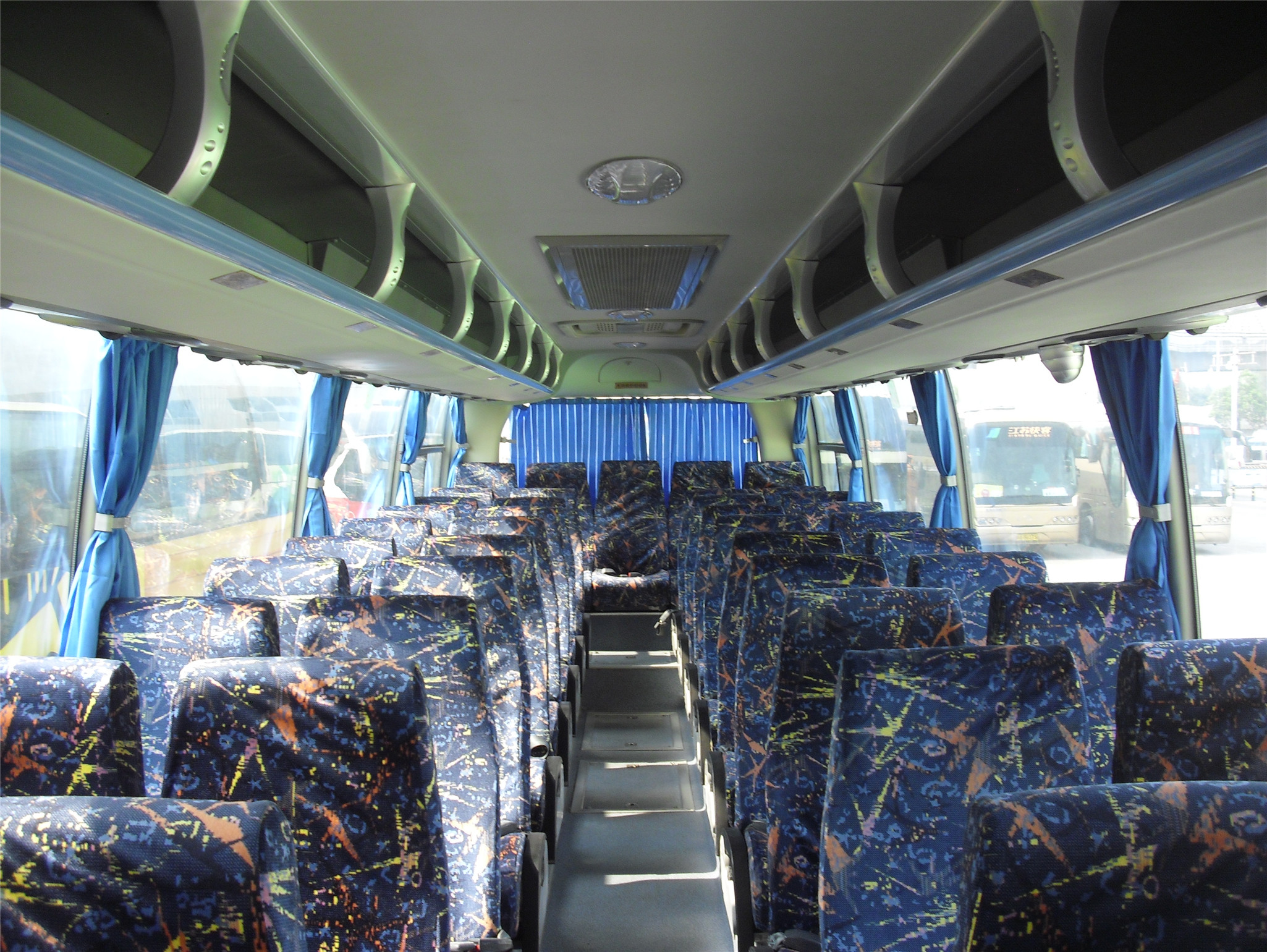 巴士直达 南京至黄山直通车(仅含巴士往返 第二日返程)