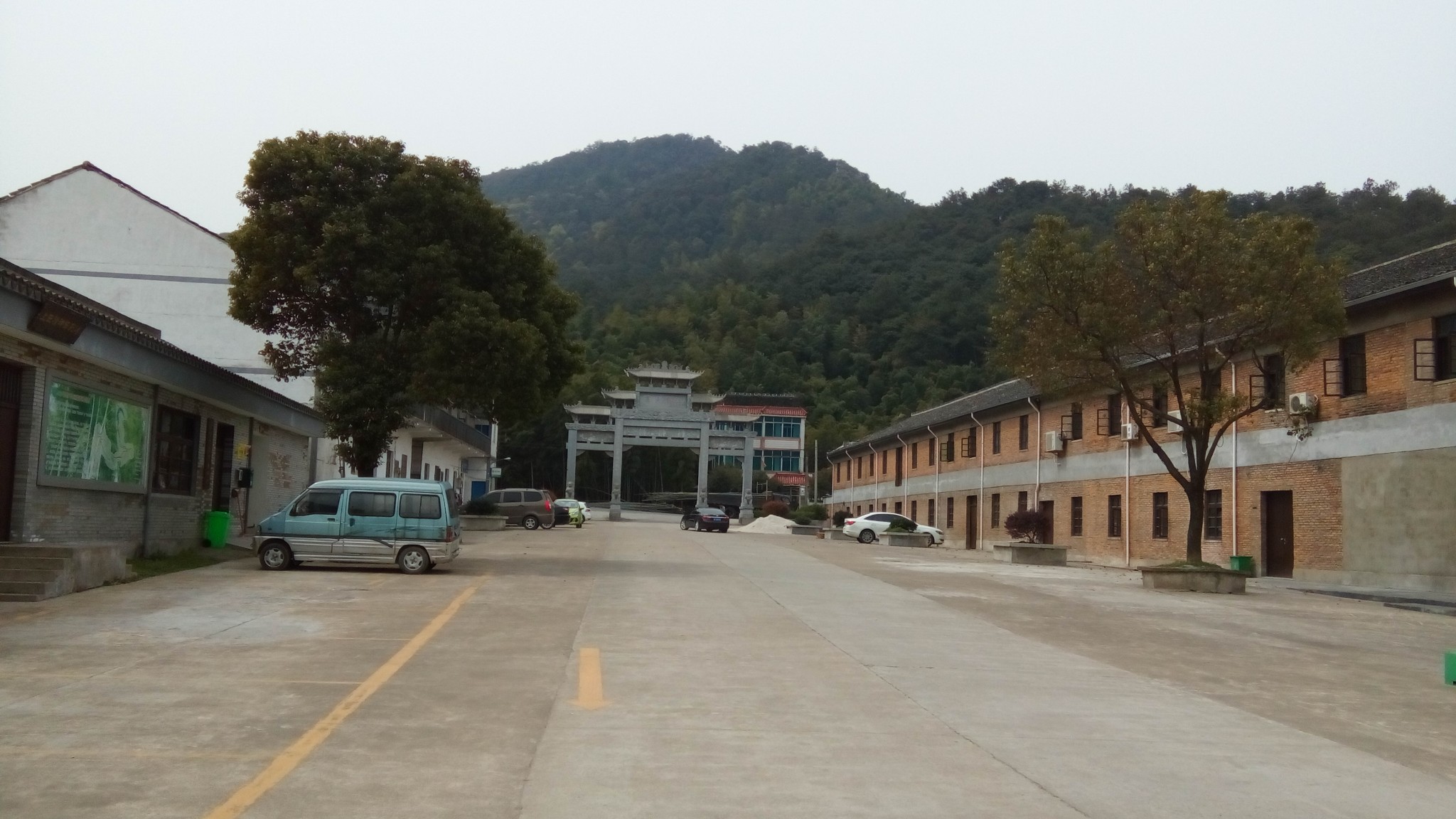 绍兴古村上旺岩里火红的岁月与静美的幽谷