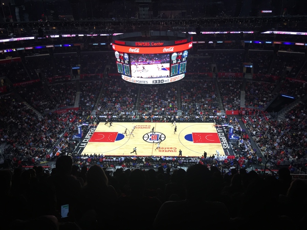 在美國看場NBA是什么樣的感受?氣氛好嗎？ 