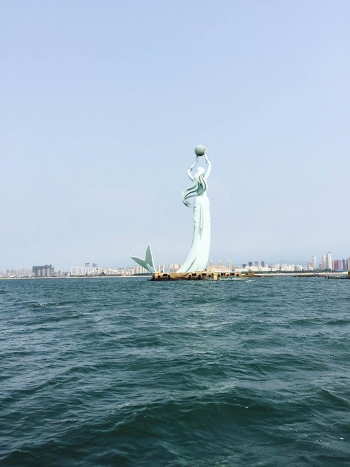 【鲅鱼圈出发】赏红海滩吃肥美海鲜住园林五星温泉酒店两日游