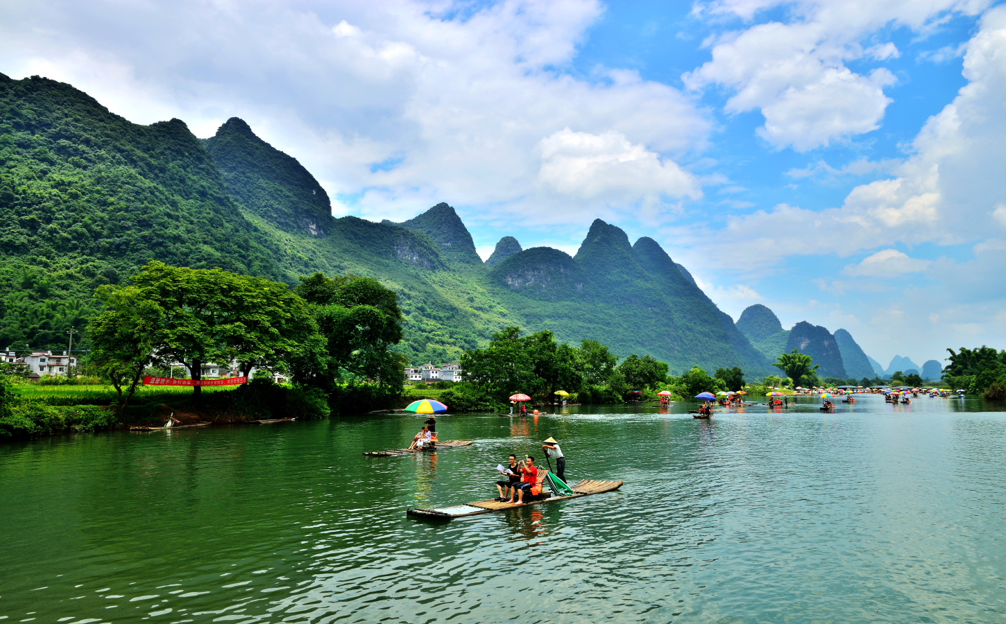 遇龍河竹筏漂流/天籟蝴蝶泉/圖騰古道/大榕樹)精華全含,景區售票處取